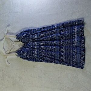 Size 7/9 boho dress, no boundaries, dark blue and white Elephant Design Crochet